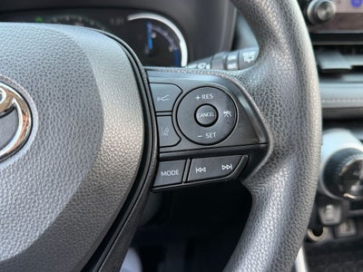 2023 Toyota RAV4 Hybrid XLE W/ SUNROOF!