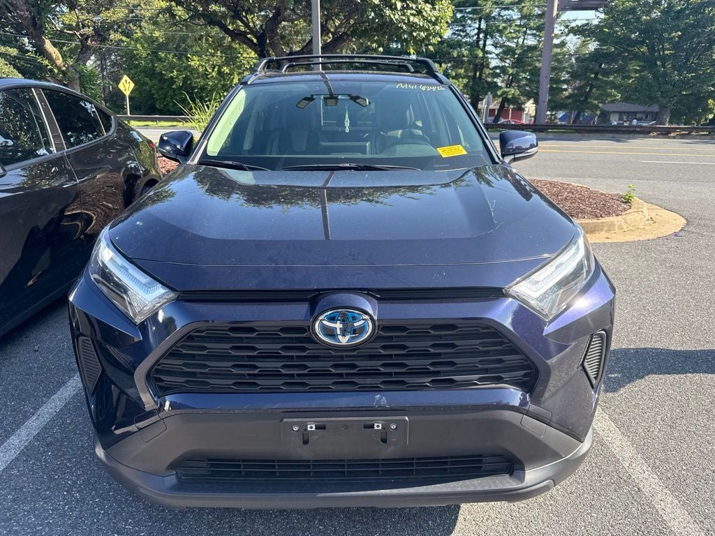 2023 Toyota RAV4 Hybrid XLE W/ SUNROOF!