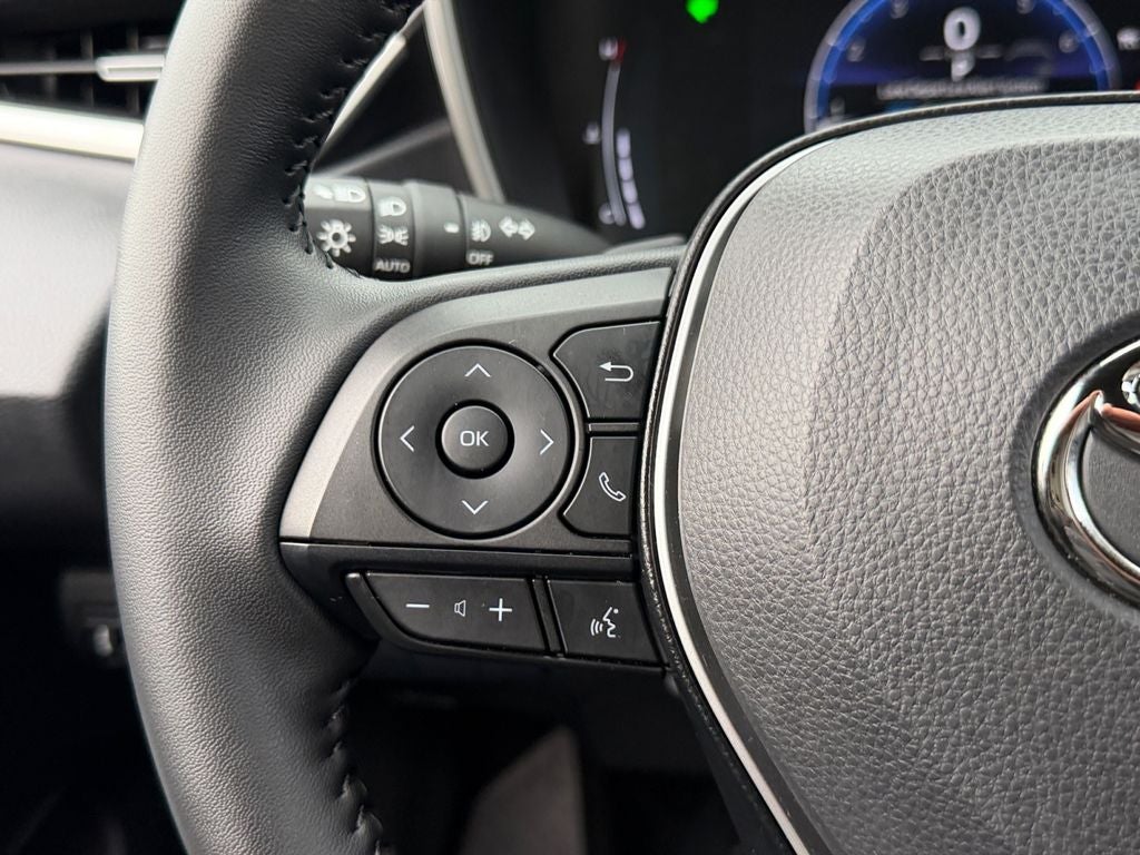 2025 Toyota Corolla Hatchback XSE