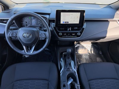2025 Toyota Corolla Hatchback SE