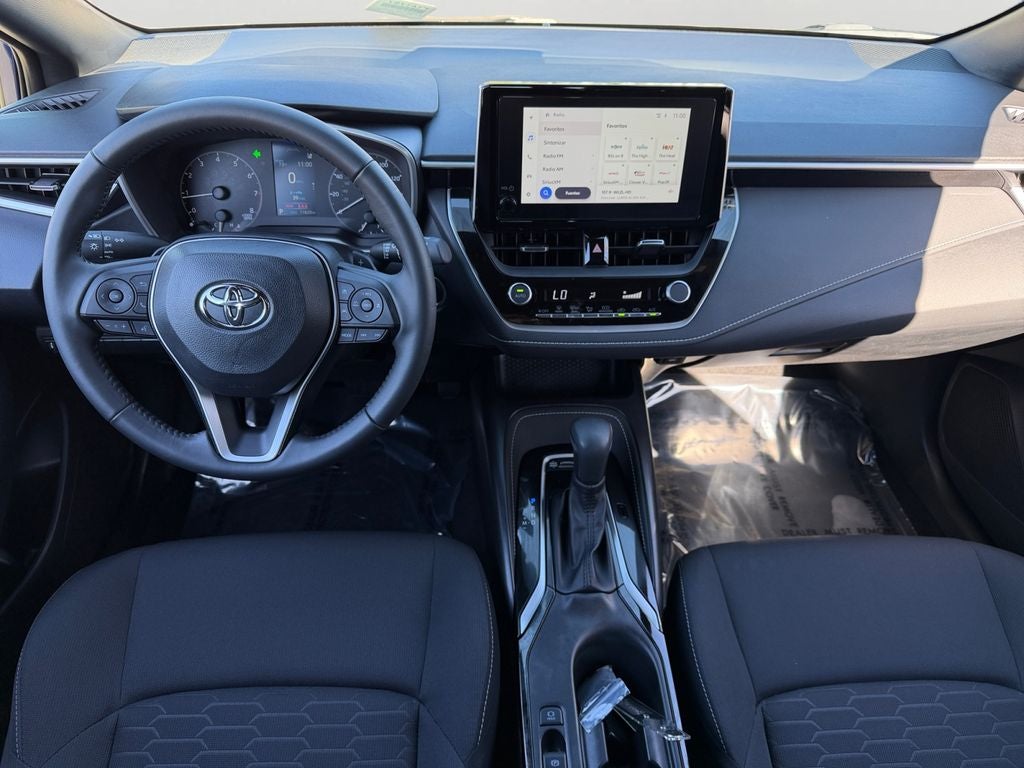 2025 Toyota Corolla Hatchback SE