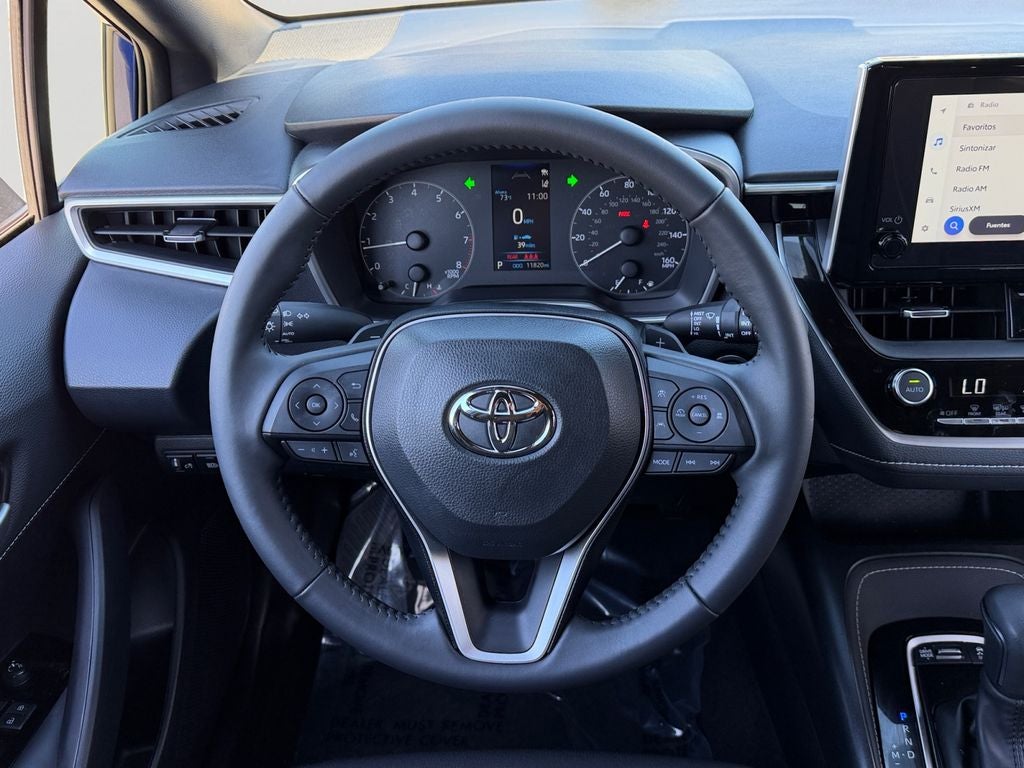 2025 Toyota Corolla Hatchback SE