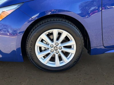 2025 Toyota Corolla Hatchback SE