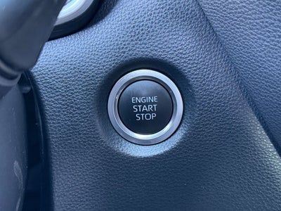 2025 Toyota Corolla Hatchback SE