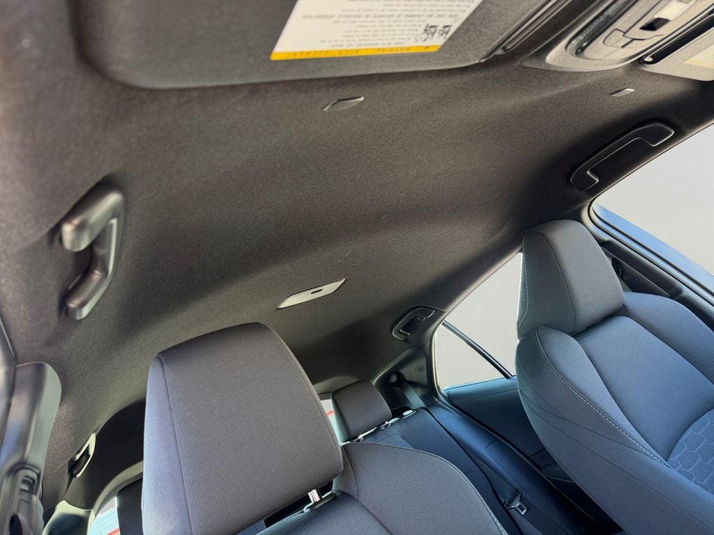 2025 Toyota Corolla Hatchback SE