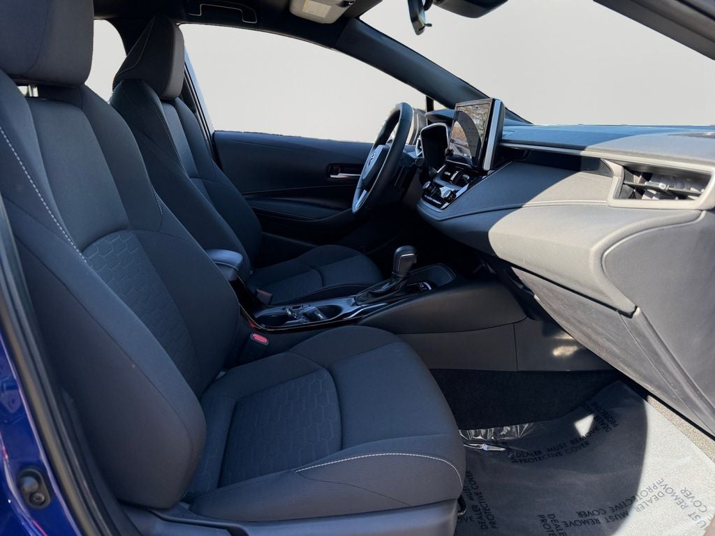 2025 Toyota Corolla Hatchback SE