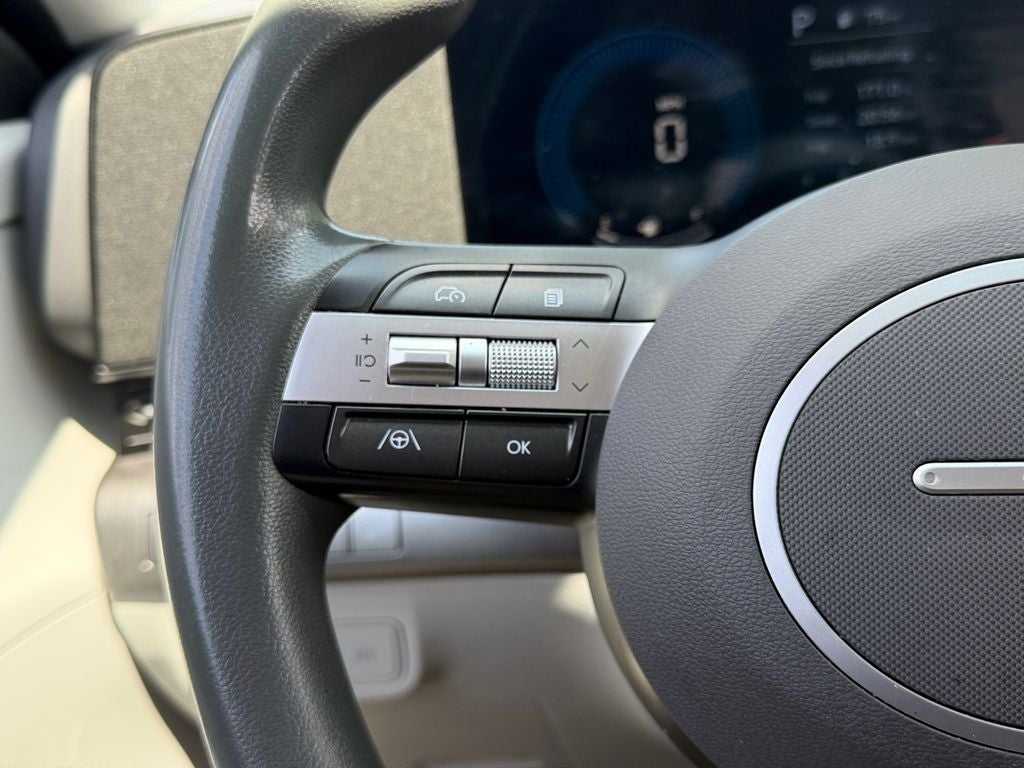 2025 Hyundai Kona SE