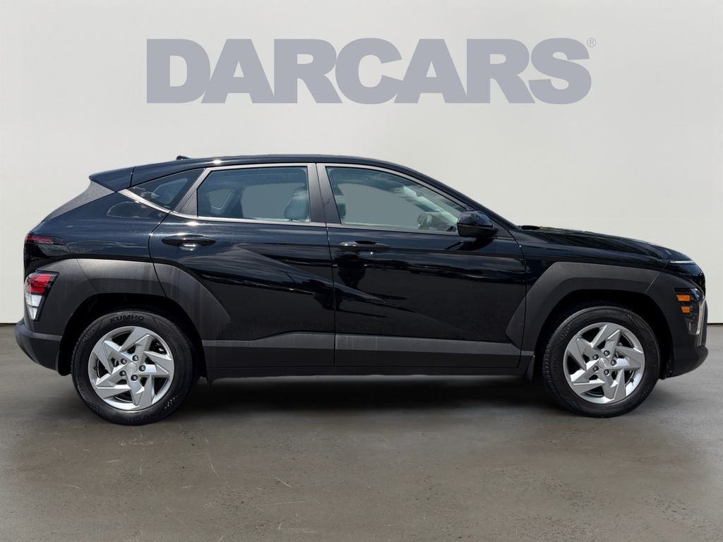 2025 Hyundai Kona SE