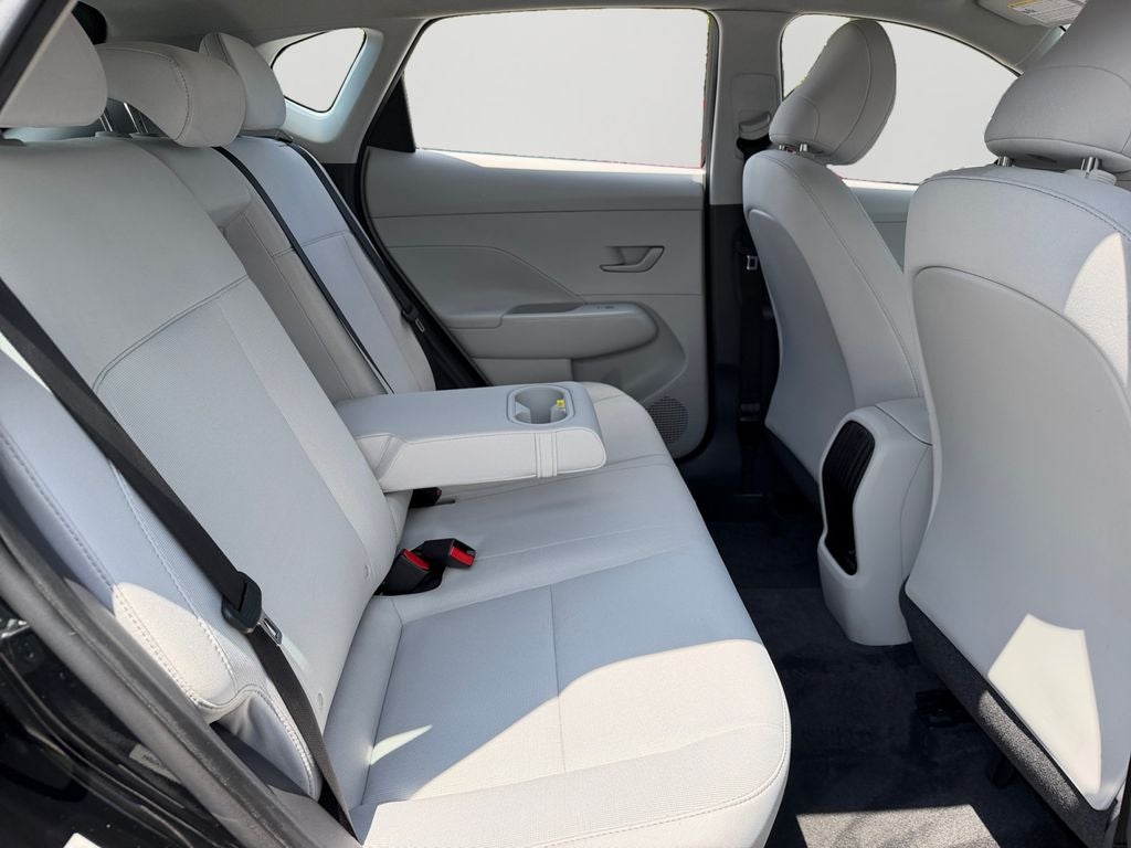 2025 Hyundai Kona SE