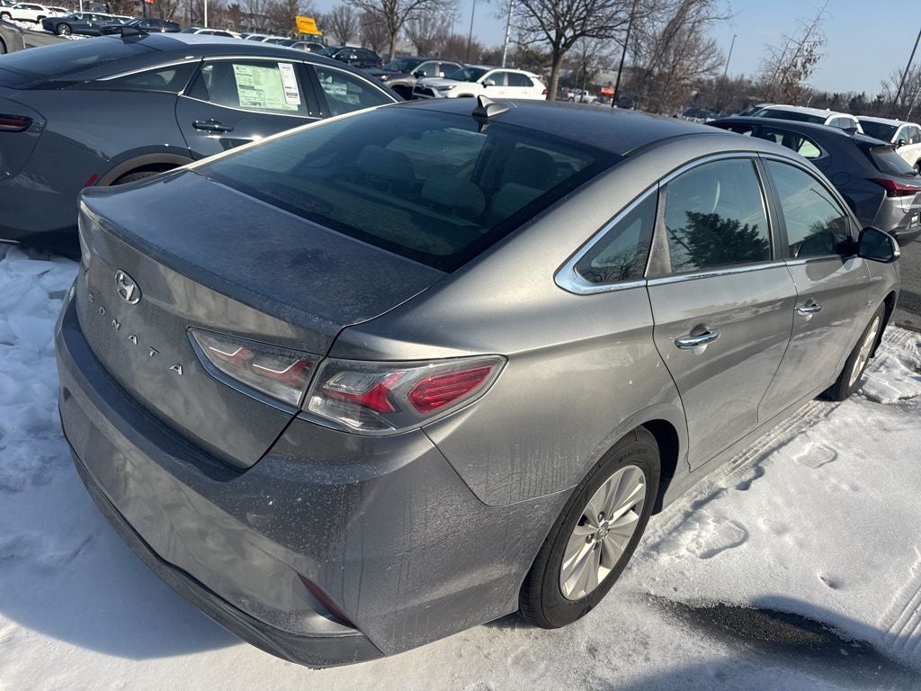 2018 Hyundai Sonata Hybrid SE Great On Gas!