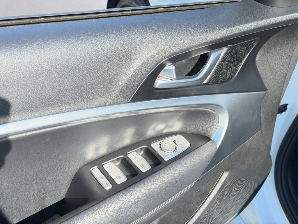 2026 Genesis G70 2.5T
