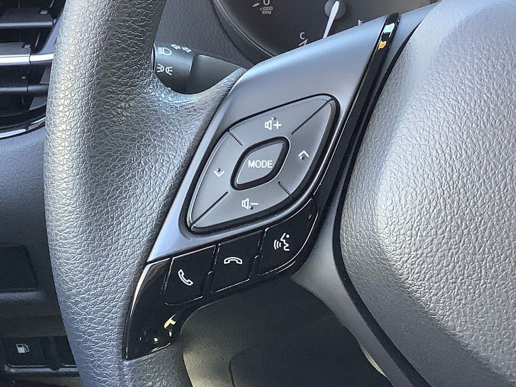 2021 Toyota C-HR LE