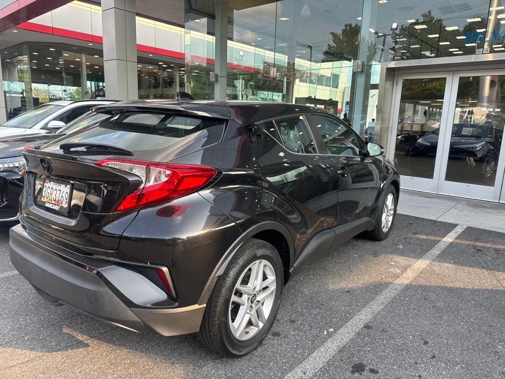 2021 Toyota C-HR LE
