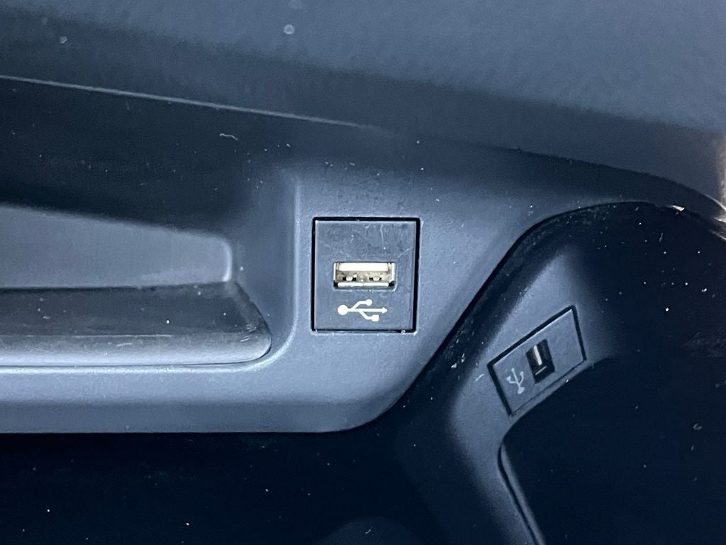 2021 Toyota C-HR XLE Clean Low Miles!