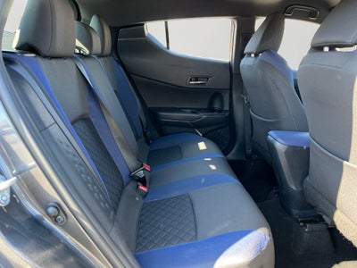 2021 Toyota C-HR XLE Clean Low Miles!