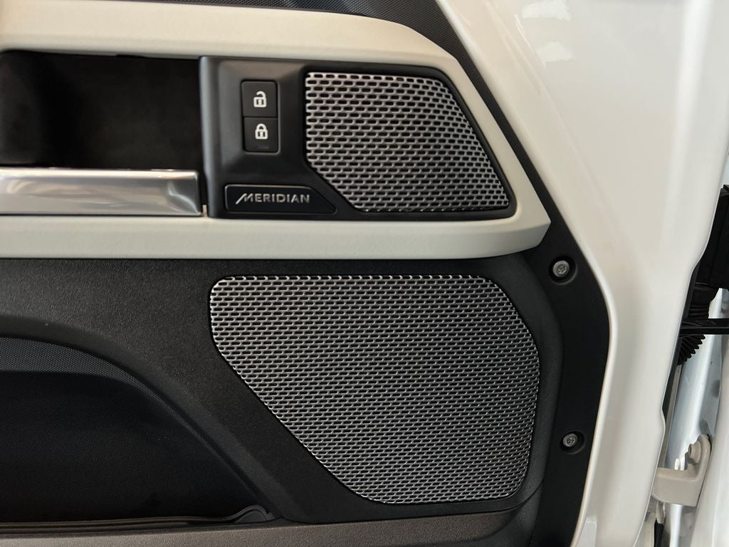 2021 Land Rover Defender 110 S