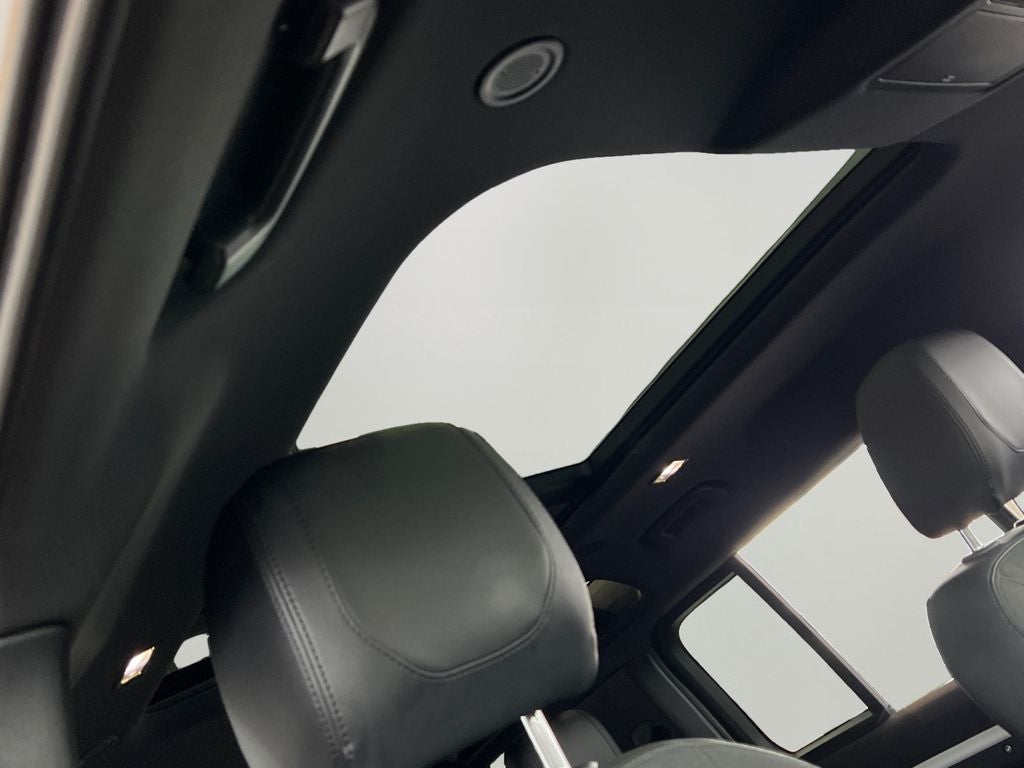 2021 Land Rover Defender 110 S