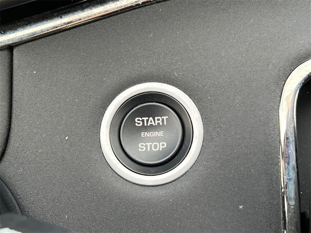 2020 Land Rover Range Rover Evoque R-Dynamic SE