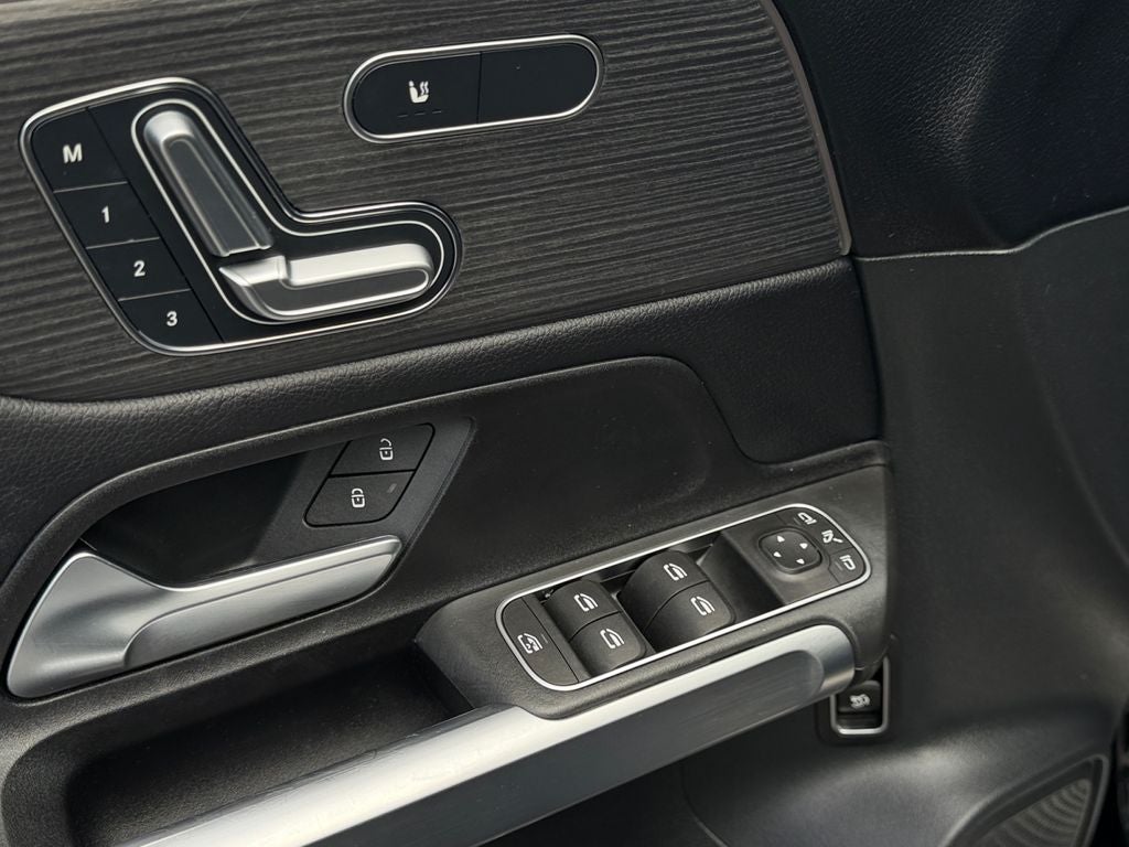 2023 Mercedes-Benz GLB GLB 250 4MATIC®