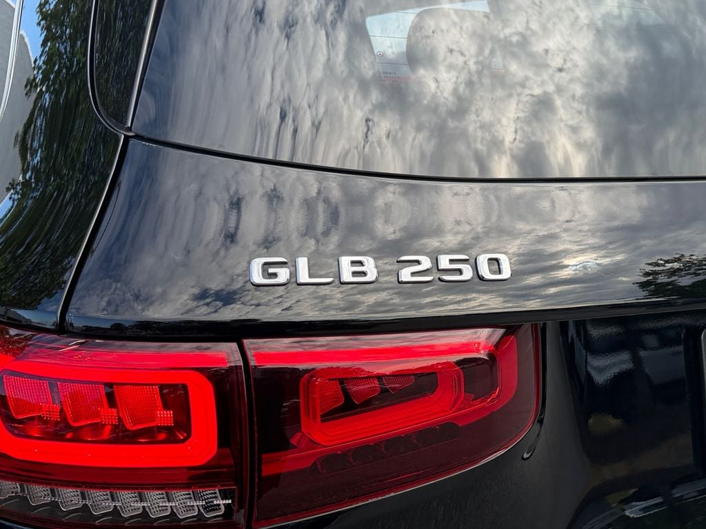 2023 Mercedes-Benz GLB GLB 250 4MATIC®