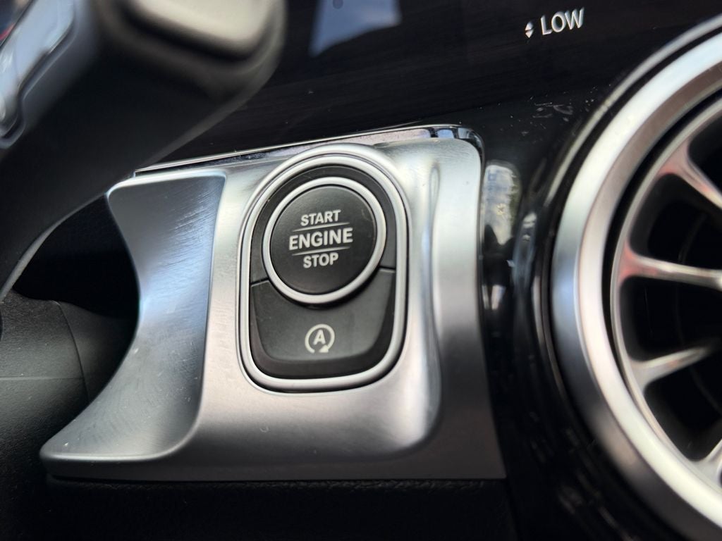 2023 Mercedes-Benz GLB GLB 250 4MATIC®