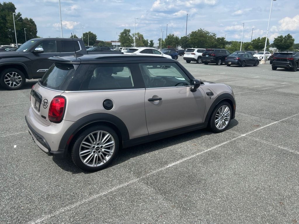 2024 MINI Cooper S Signature
