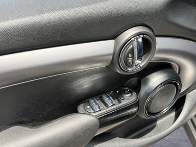 2022 MINI Cooper S Signature