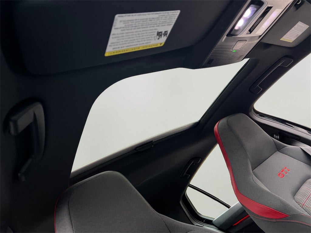 2024 Volkswagen Golf GTI SE