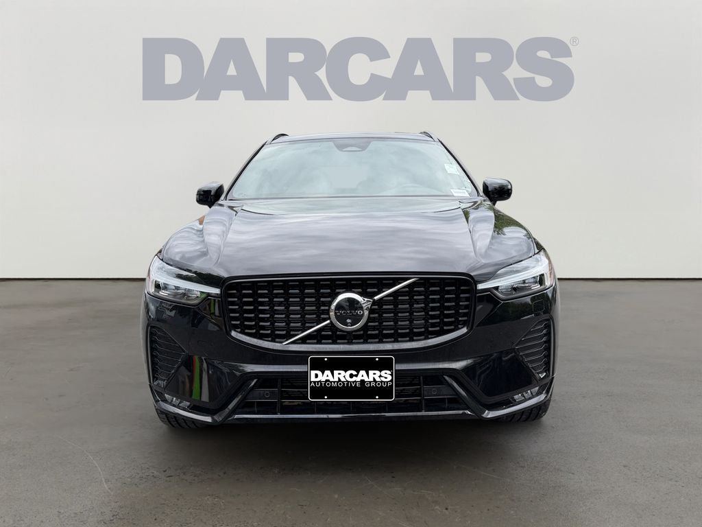 2024 Volvo XC60 B5 Plus Dark Theme