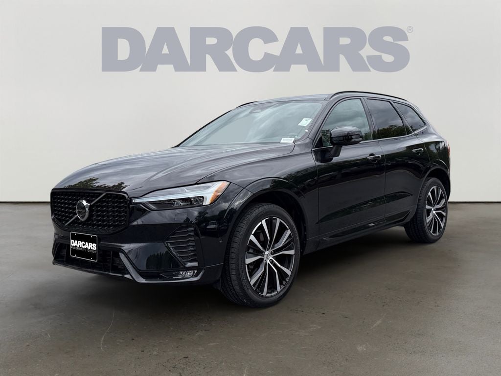 2024 Volvo XC60 B5 Plus Dark Theme