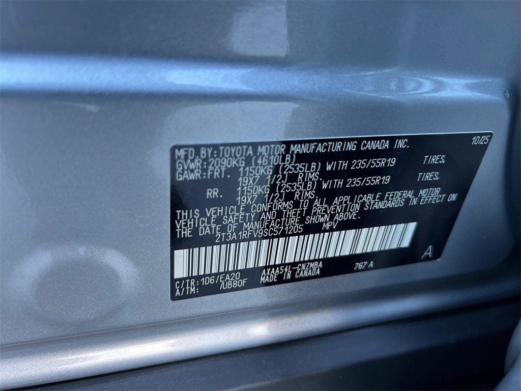 2025 Toyota RAV4 XLE Premium