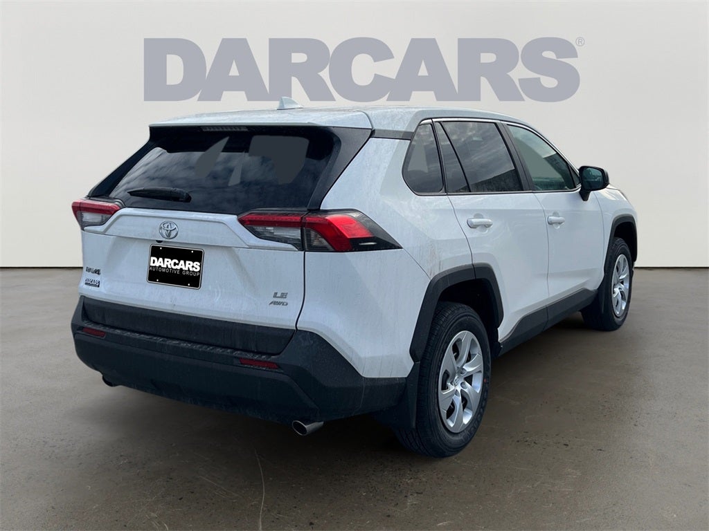 2025 Toyota RAV4 LE