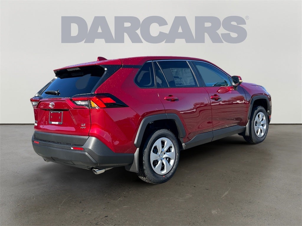 2025 Toyota RAV4 LE