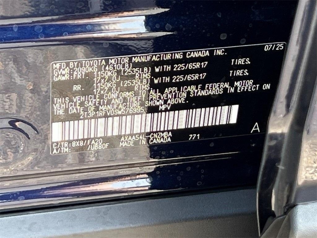 2025 Toyota RAV4 XLE