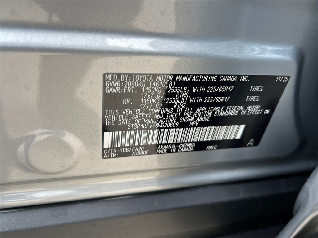 2025 Toyota RAV4 XLE