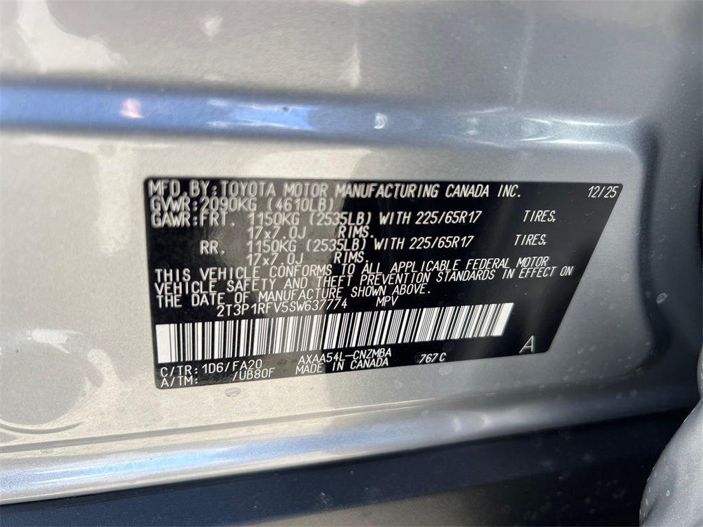 2025 Toyota RAV4 XLE