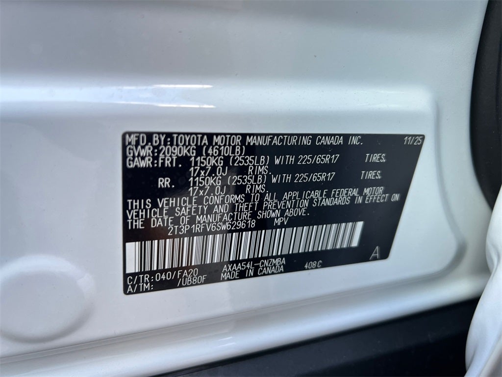 2025 Toyota RAV4 XLE