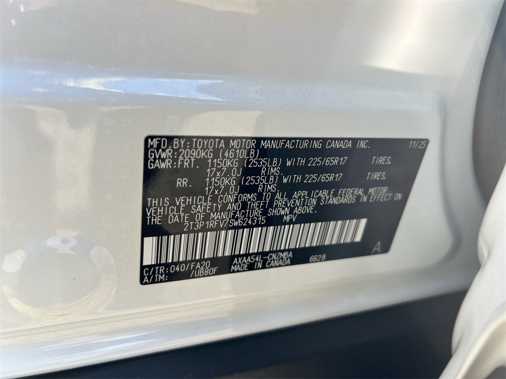 2025 Toyota RAV4 XLE