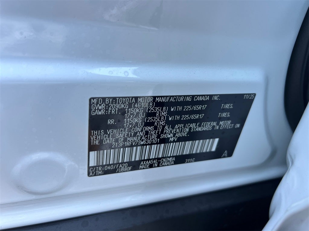 2025 Toyota RAV4 XLE