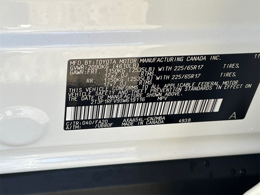 2025 Toyota RAV4 XLE