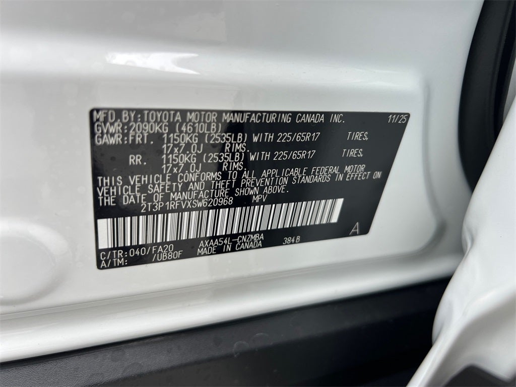 2025 Toyota RAV4 XLE