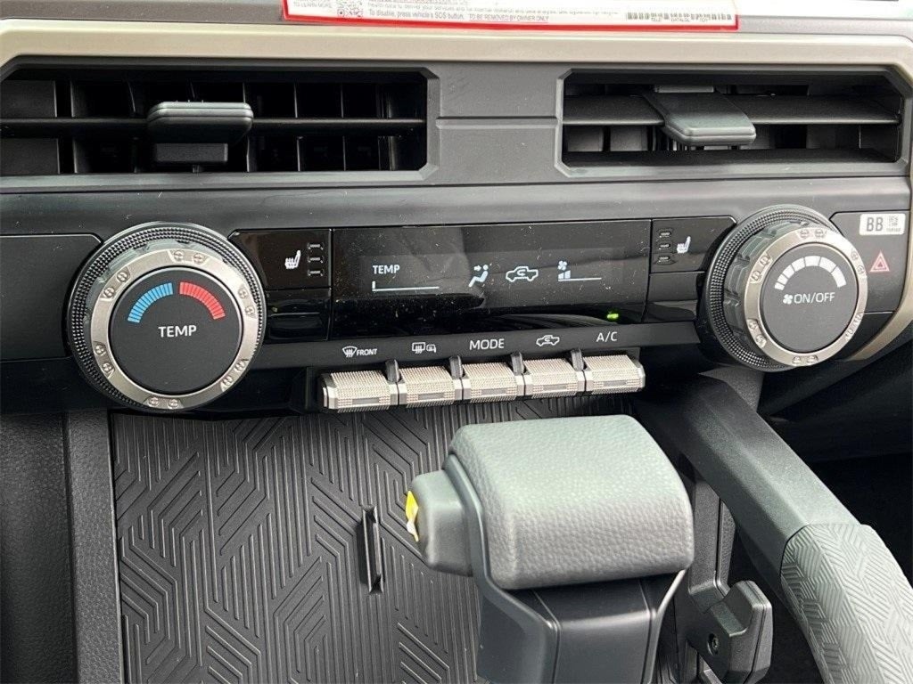 2025 Toyota Tacoma SR5