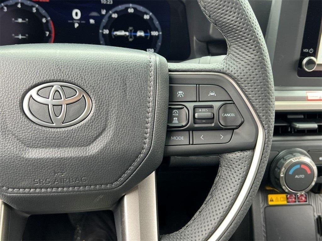 2025 Toyota Tacoma TRD Off-Road