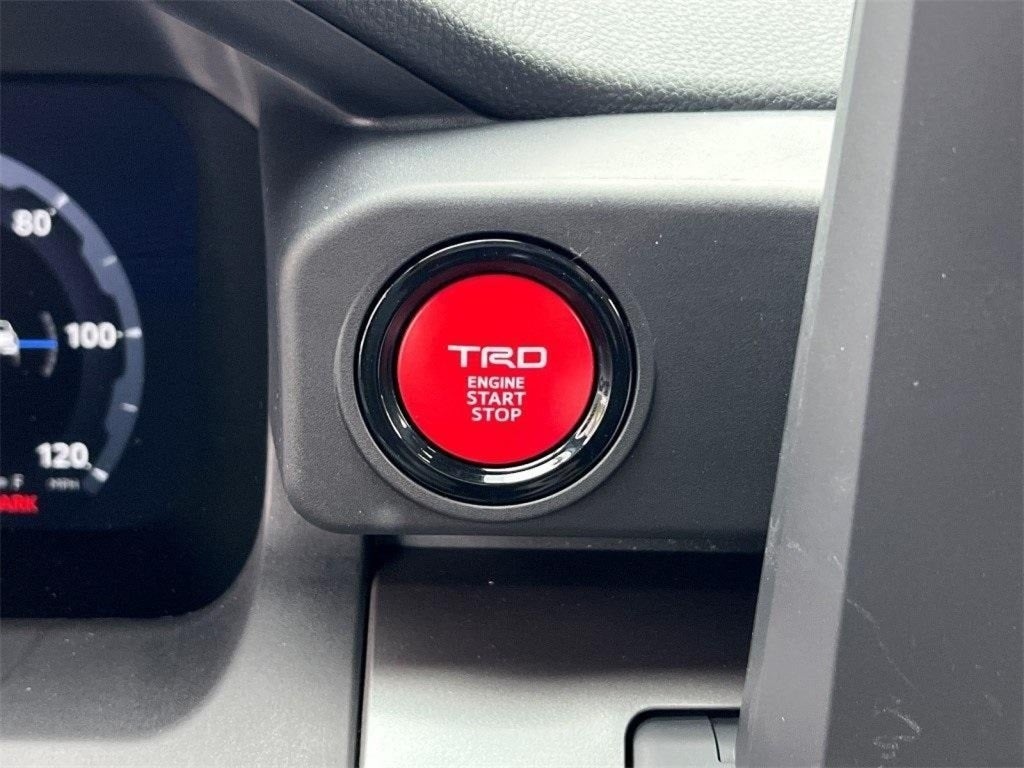 2025 Toyota Tacoma TRD Off-Road