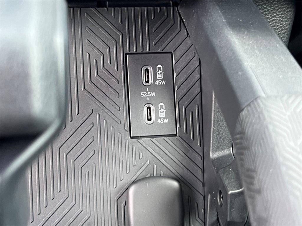 2025 Toyota Tacoma SR