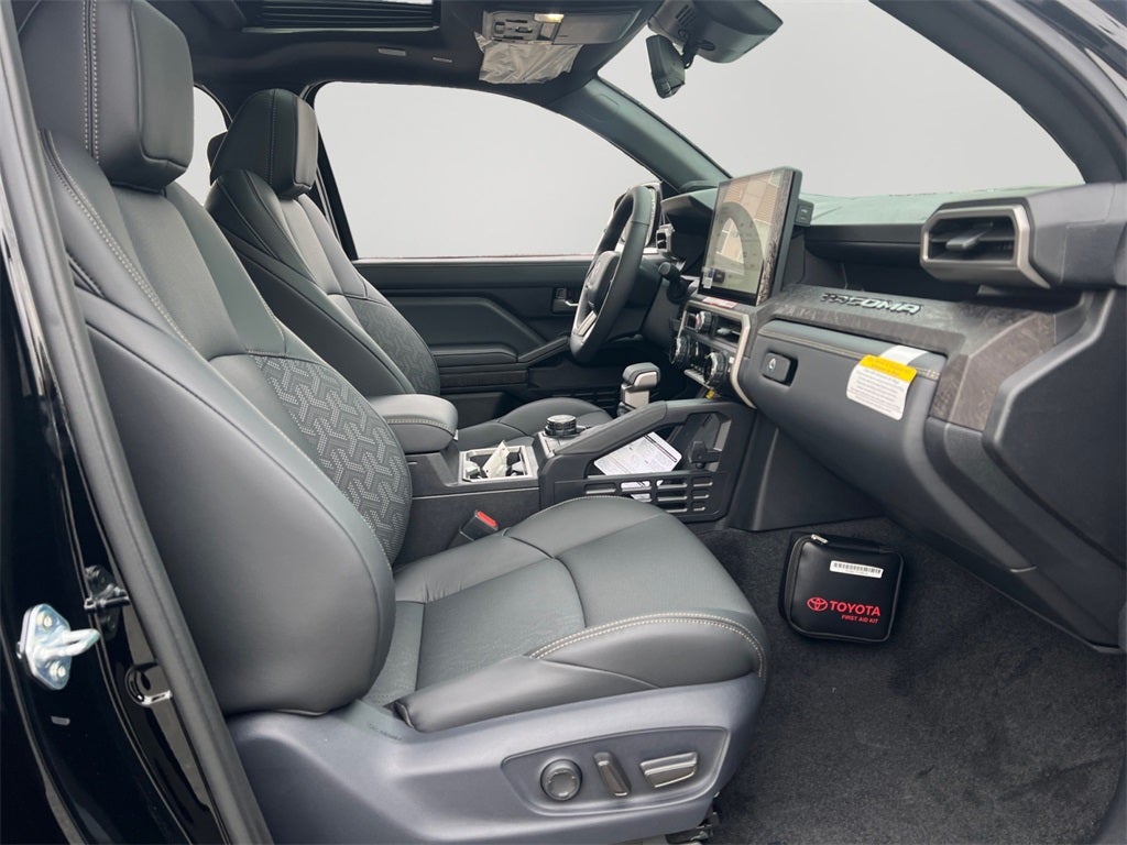 2025 Toyota Tacoma Hybrid Limited