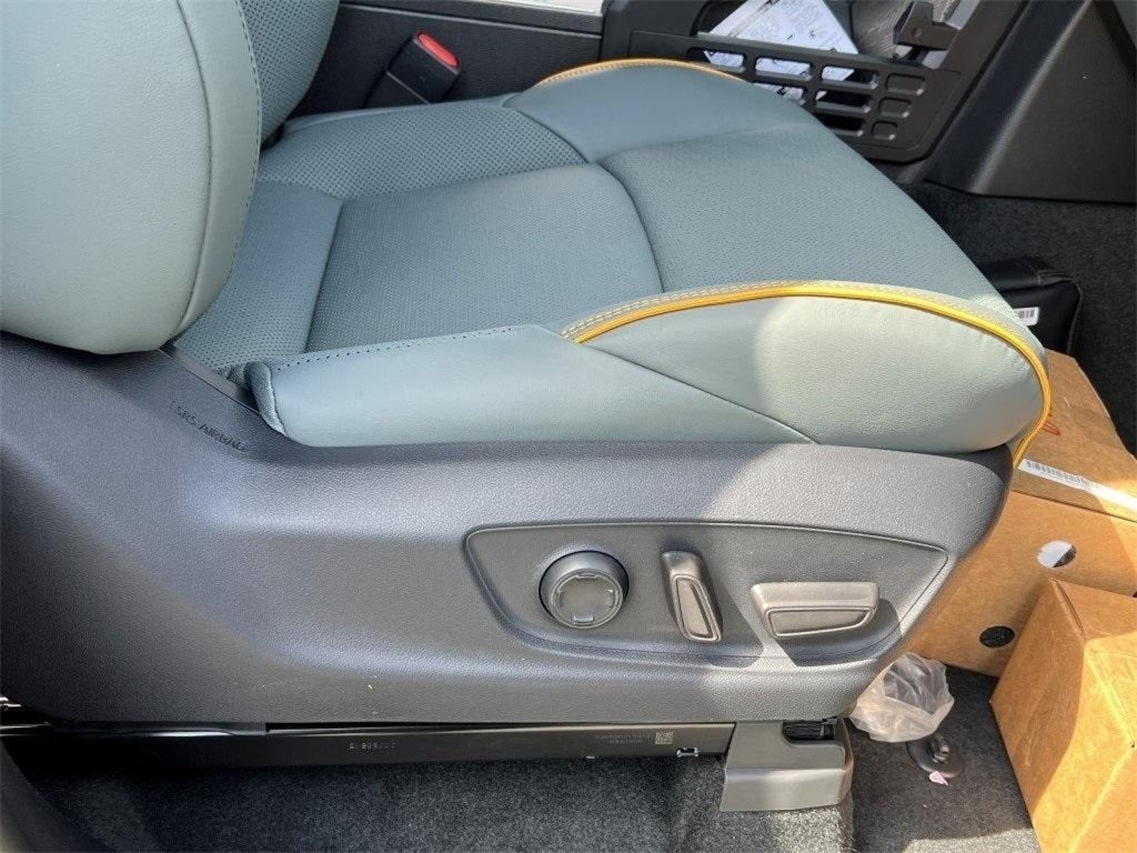 2025 Toyota Tacoma Hybrid Trailhunter