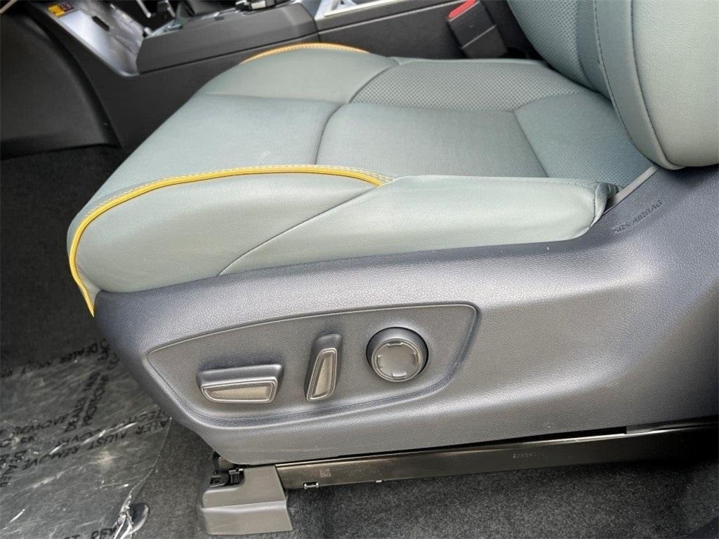 2025 Toyota Tacoma Hybrid Trailhunter