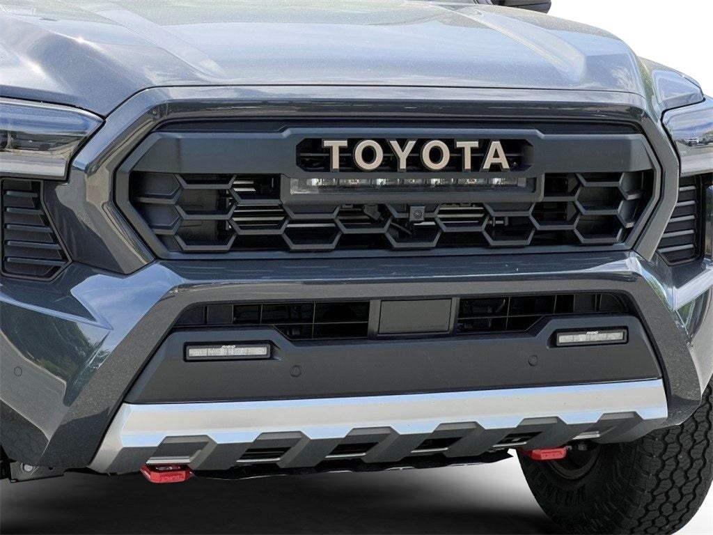 2025 Toyota Tacoma Hybrid Trailhunter