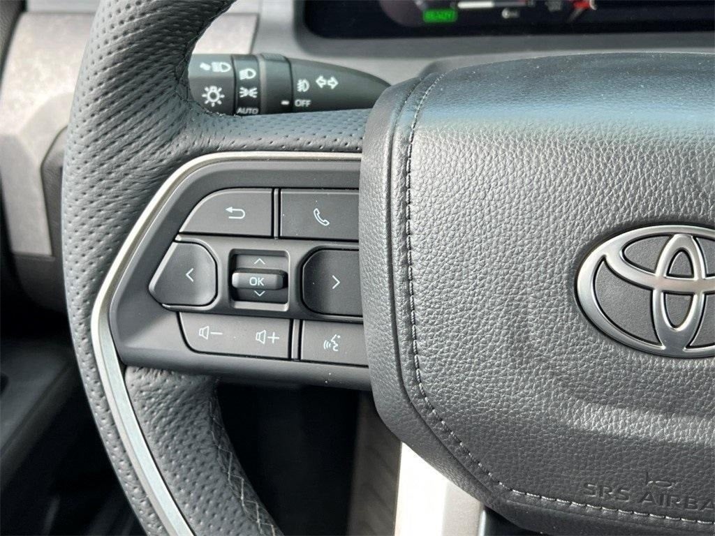 2025 Toyota Tacoma Hybrid Trailhunter